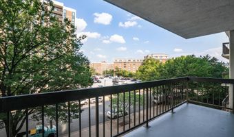 1016 S WAYNE St 406, Arlington, VA 22204