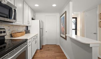 403 N EDGEWATER HOUSE Rd 403N, Bethany Beach, DE 19930