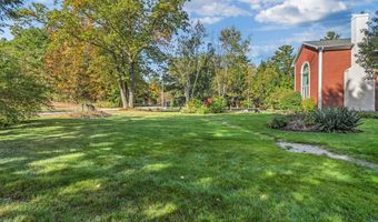 212 Vickery Rd, Auburn, ME 04210