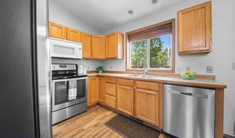 704 Mayfair Dr, Belgrade, MT 59714
