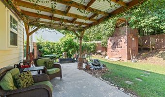 207 Stonecreek Dr, Apex, NC 27539
