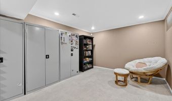 1510 Morning Sun Dr, Ballwin, MO 63021