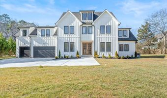 10541 E Brainerd Rd, Apison, TN 37302