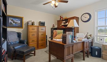 330 War Emblem Dr, Boiling Springs, SC 29316