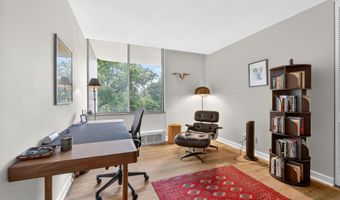 1000 Urlin Ave 209, Columbus, OH 43212