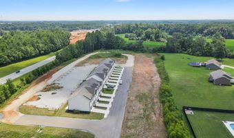 336 Legends Cir, Baxter, TN 38544