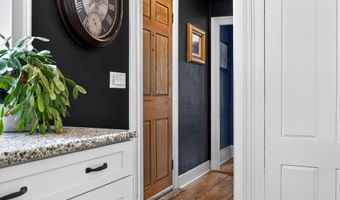 290 Leighton Rd, Augusta, ME 04330