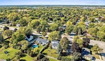 3313 S WEBSTER Ave, Allouez, WI 54301