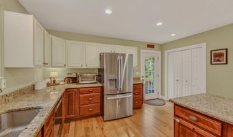 48 Meadow Ln, Campton, NH 03223