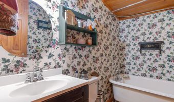 1326 S Hospital Dr, Abbeville, LA 70510