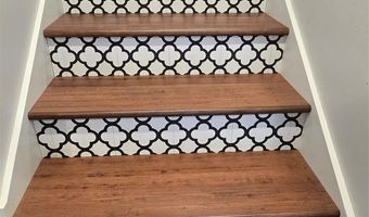 565 School Rd, Asheville, NC 28803