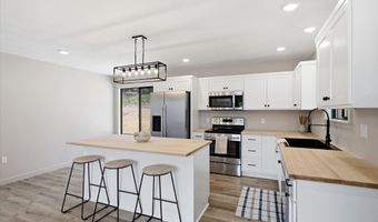 805 Ward St, Ava, MO 65608