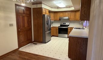 1206 Sugar Pine Dr, Anderson, IN 46012
