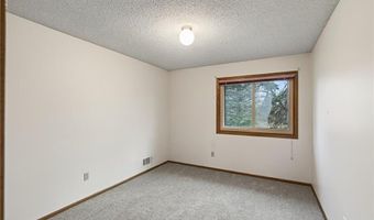 5357 Upper 147th St W, Apple Valley, MN 55124