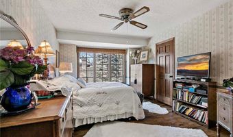 8250 Havelock Ct, Apple Valley, MN 55124