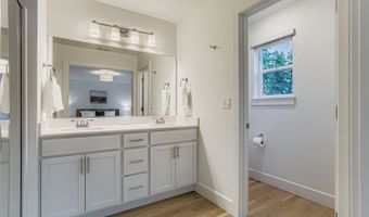 18919 SW HAZELWOOD Ln, Beaverton, OR 97078