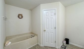 120 Oakleigh, Batesville, MS 38606
