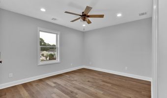 723 Monmouth Pkwy, North Middletown, NJ 07748