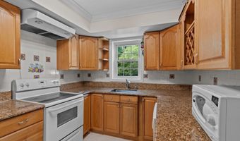 4533 CASABLANCA Ct, Annandale, VA 22003