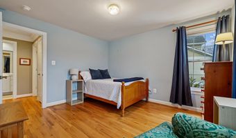 8807 RIDGE Rd, Bethesda, MD 20817