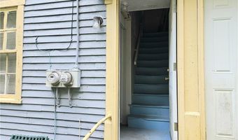 1 Side Hill St, Hopkinton, RI 02832