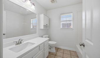 2201 SW Juniper Ave, Bentonville, AR 72713