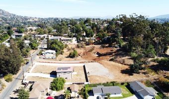 Echo Dr unit 46 46, La Mesa, CA 91941