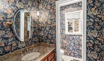197 Timberlake Dr, Ashland, OR 97520