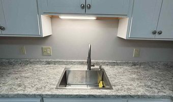 236 Sewall St, Augusta, ME 04330