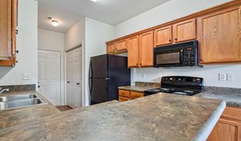 304 PARK VILLAGE Dr, Alabaster, AL 35007