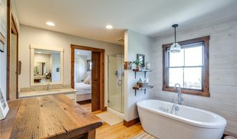 16159 Salem Church St NE, Alliance, OH 44601