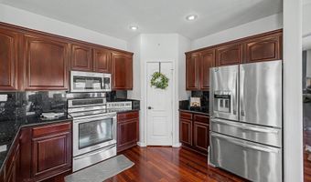 2317 E REDWOOD Ct, Chandler, AZ 85286