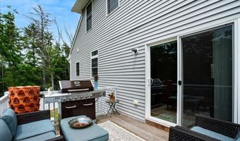21 Huntington Ridge Rd, Bedford, NH 03110