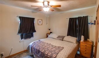 3518 Prince Rd, Alton, IL 62002