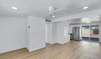 414 E CHOLLA St, Casa Grande, AZ 85122