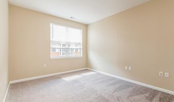 23 PIERSIDE Dr 436, Baltimore, MD 21230