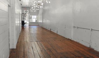 124 Trinity St, Abbeville, SC 29620