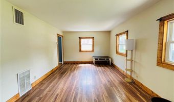 5854 Knollwood Dr, Ashtabula, OH 44004