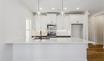 319 W Boxthorn, Andover, KS 67002