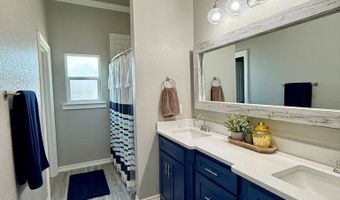 1605 NW Eliam Dr, Andrews, TX 79714