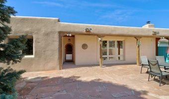 2 Latilla Ln, Arroyo Seco, NM 87514