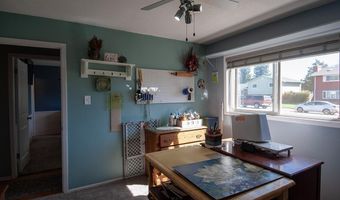 922 ARAPAHO St, Cheyenne, WY 82009