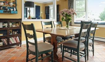 20 Lincoln St, Jamestown, RI 02835