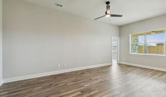 609 Harbor Oaks Dr, Anna, TX 75409