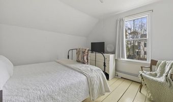 38 Union St, Belfast, ME 04915