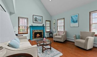17 Basswood Dr, Bristol, RI 02809
