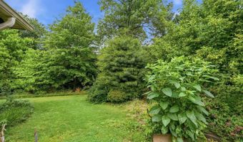 4920 BROOK HILLS Dr, Annandale, VA 22003