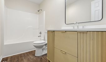 793 Port Dr, Avon, IN 46123