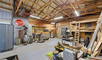 11905 E Old Bellville Rd, Belleville, AR 72824