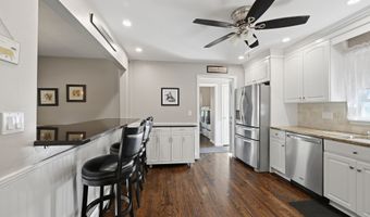 8 Winthrop Rd, Bethel, CT 06801